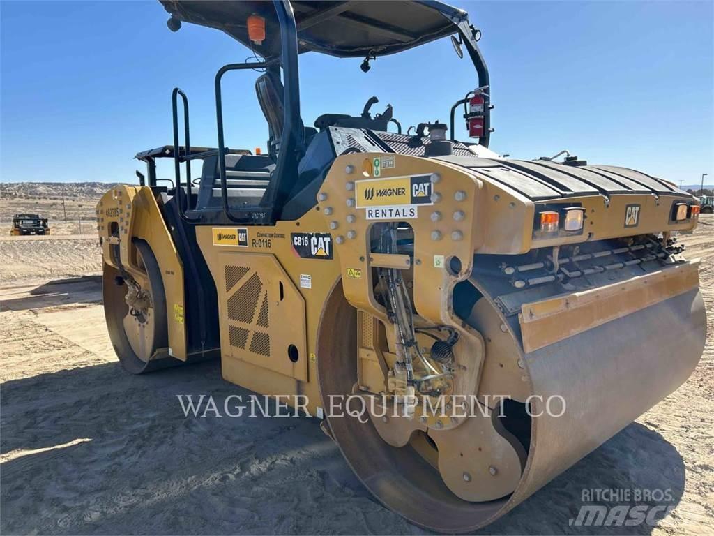 CAT CB16 Compactoare sol