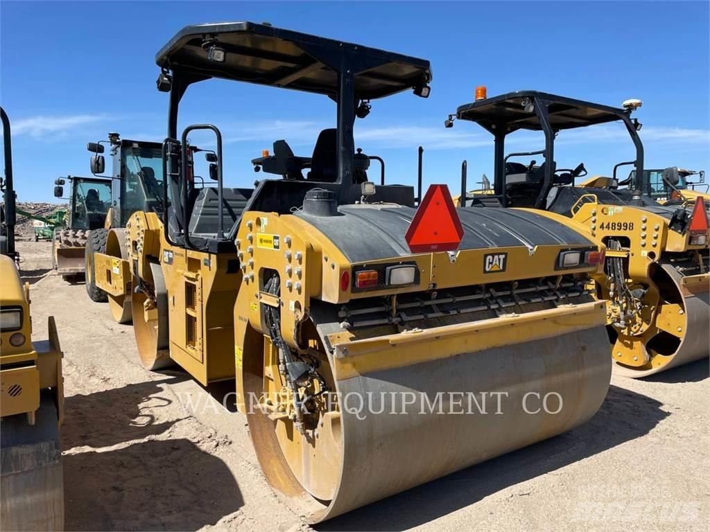 CAT CB16 Compactoare sol