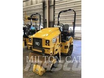 CAT CB2.5 Compactoare sol