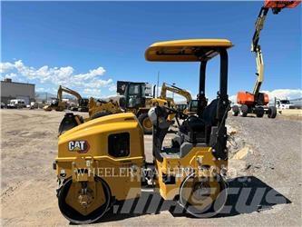 CAT CB2.5 Cilindri compactori dubli