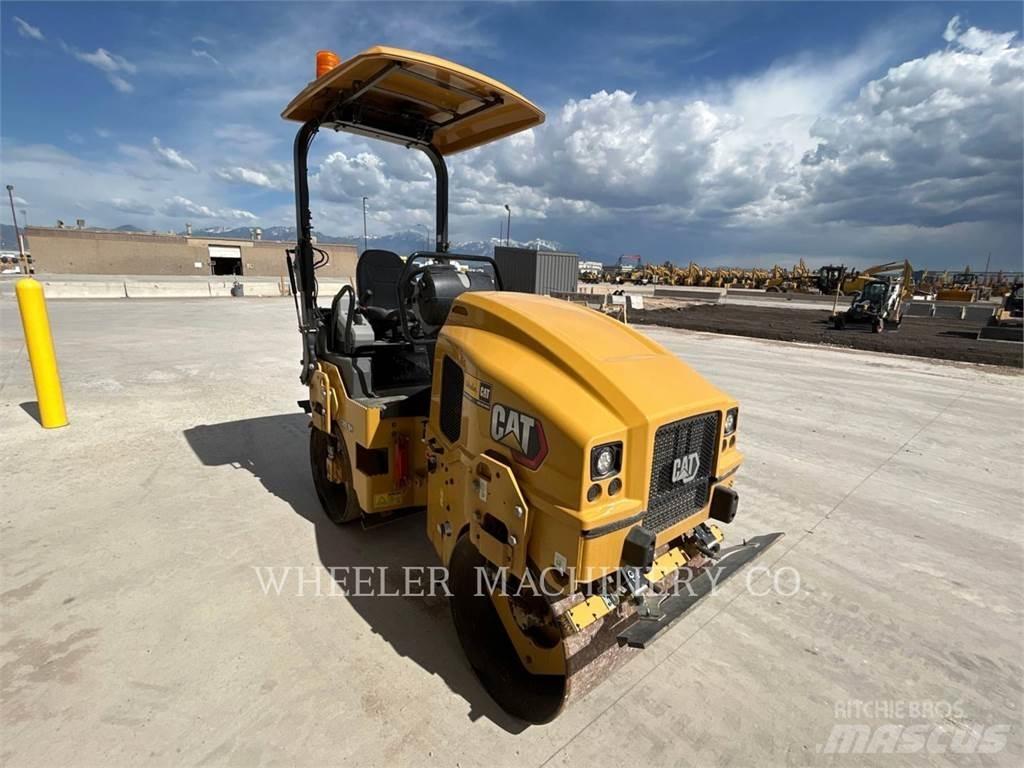 CAT CB2.5 GC Cilindri compactori dubli