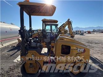 CAT CB2.5 GC Cilindri compactori dubli