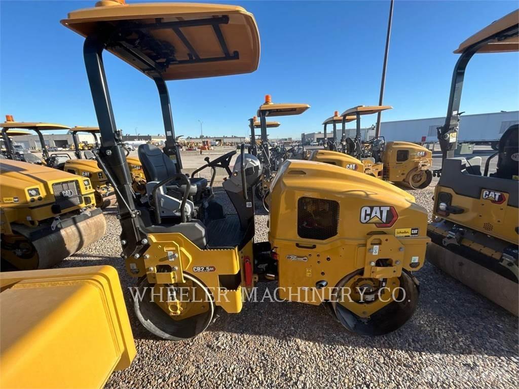 CAT CB2.5 GC Cilindri compactori dubli