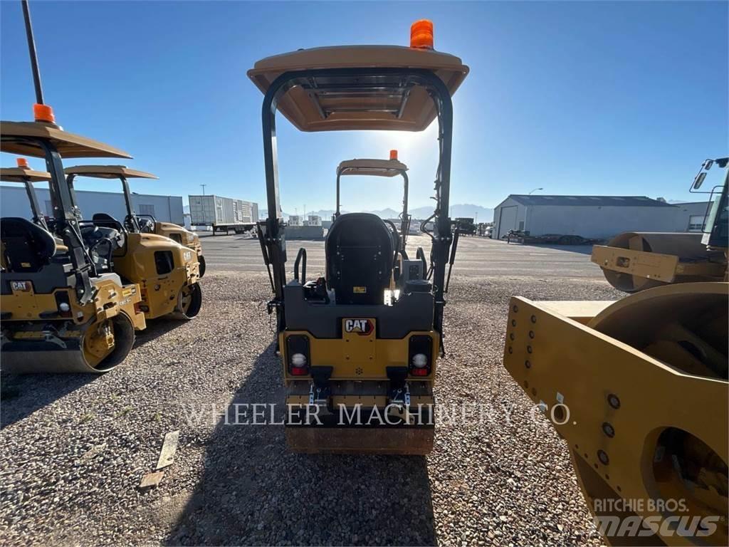 CAT CB2.5 GC Cilindri compactori dubli