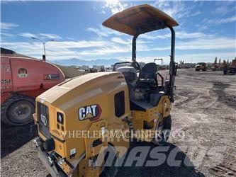 CAT CB2.5 GC Cilindri compactori dubli