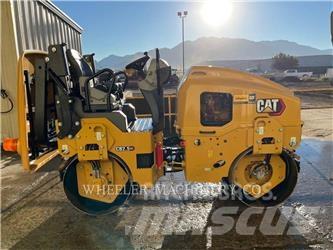CAT CB2.5 GC Cilindri compactori dubli