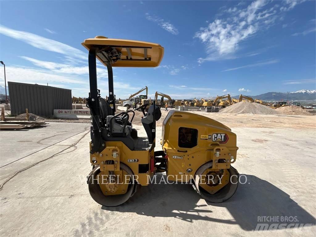 CAT CB2.7 Cilindri compactori dubli