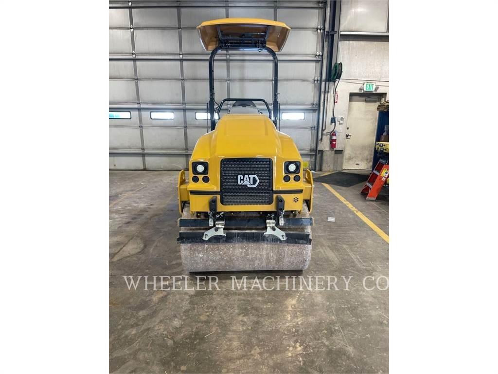 CAT CB2.7 Cilindri compactori dubli
