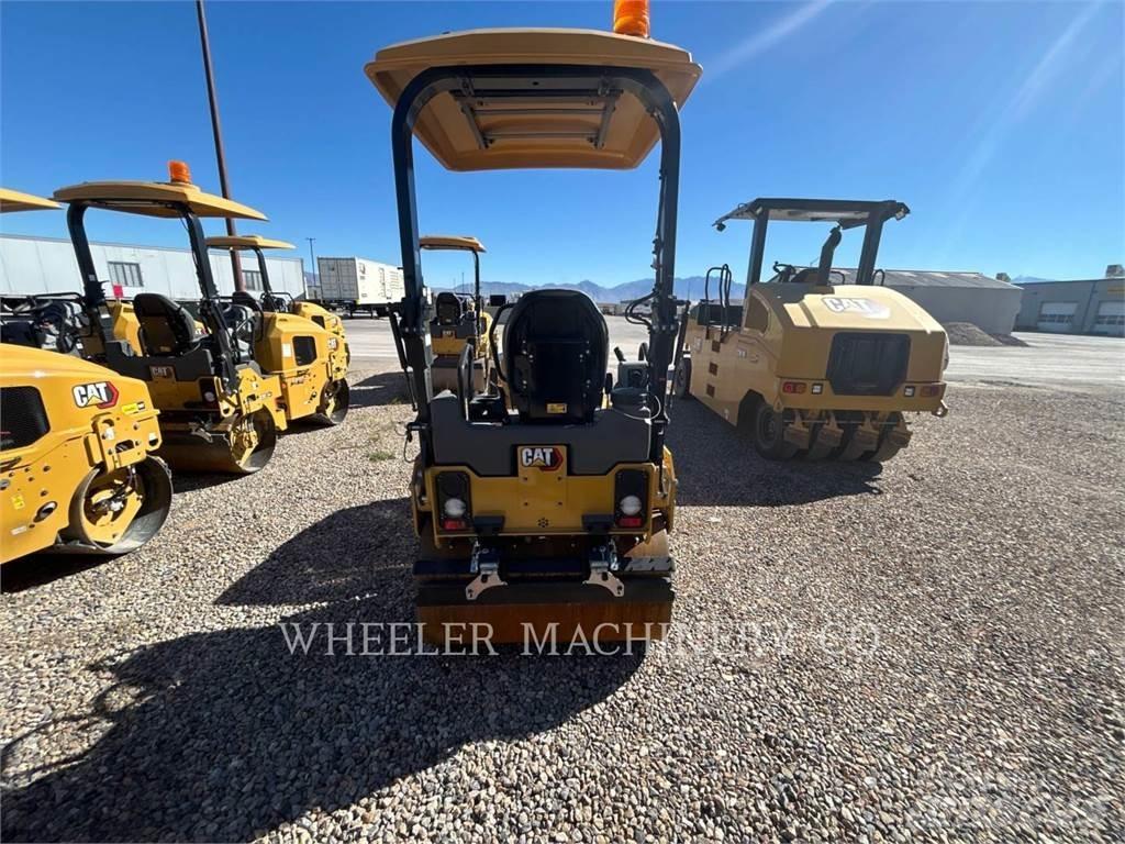CAT CB2.7 Cilindri compactori dubli