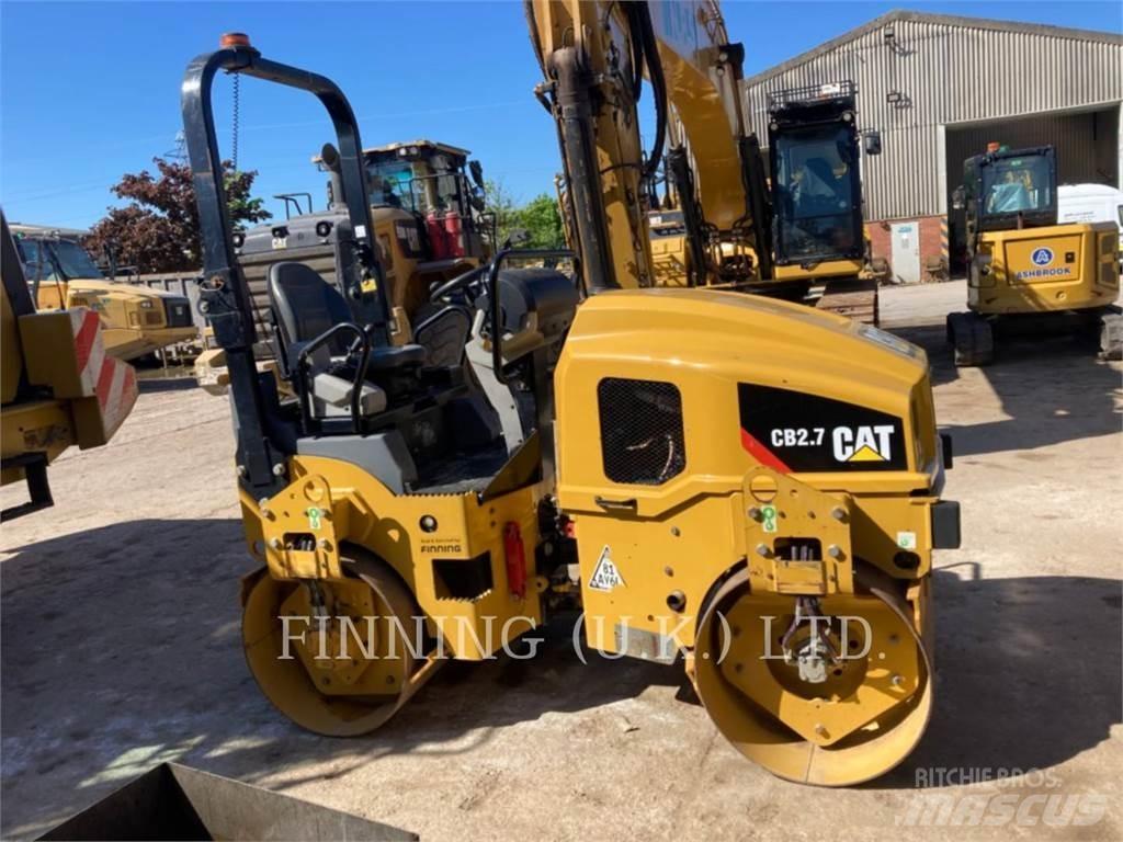 CAT CB2.7 Compactoare sol