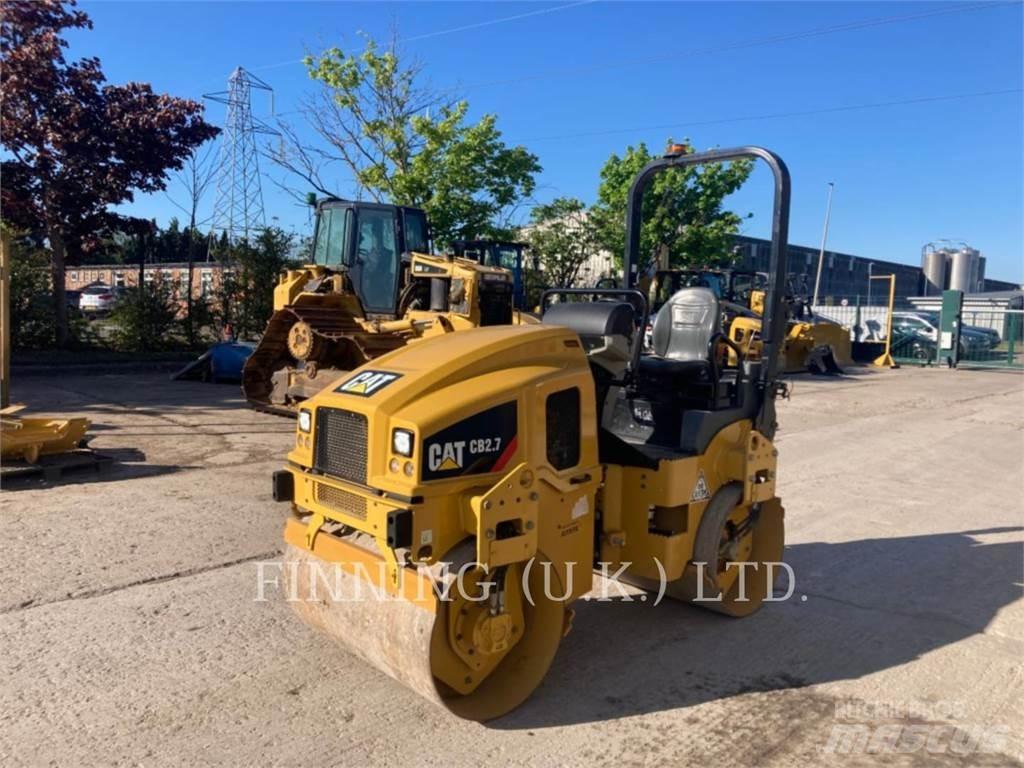 CAT CB2.7 Compactoare sol