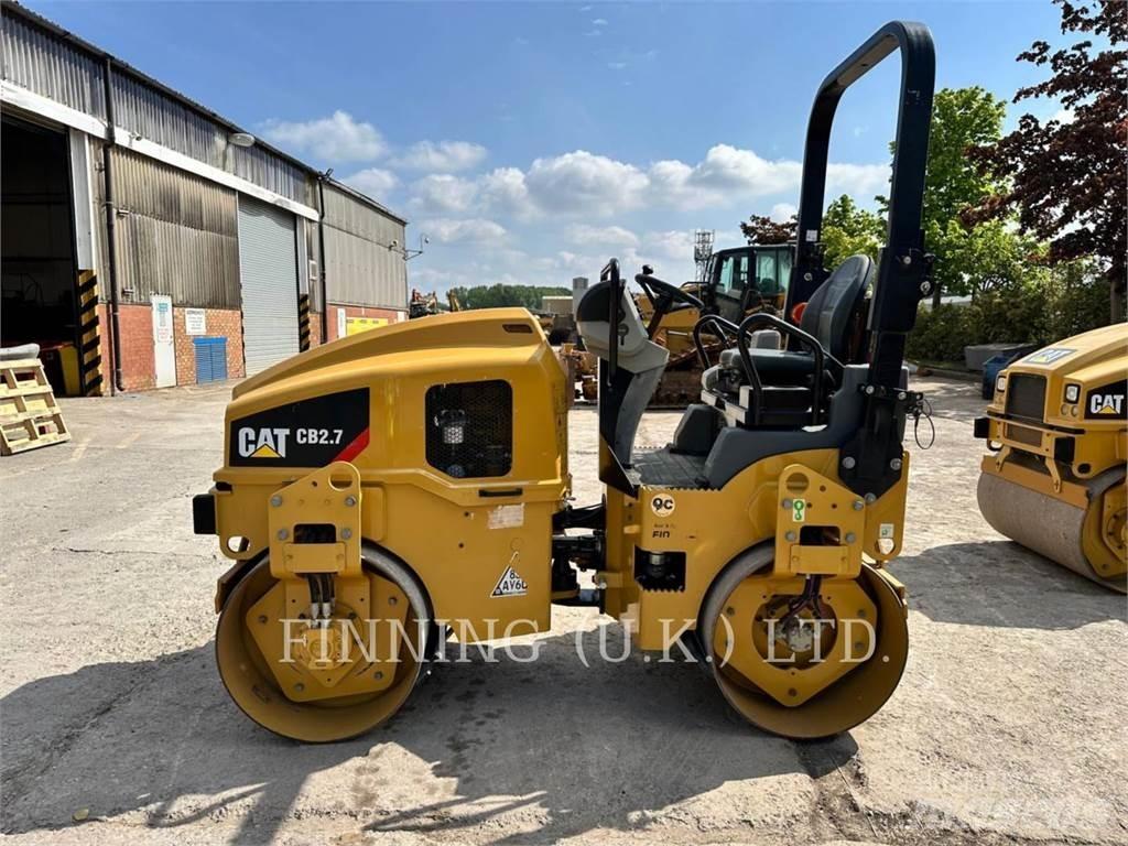 CAT CB2.7 Compactoare sol