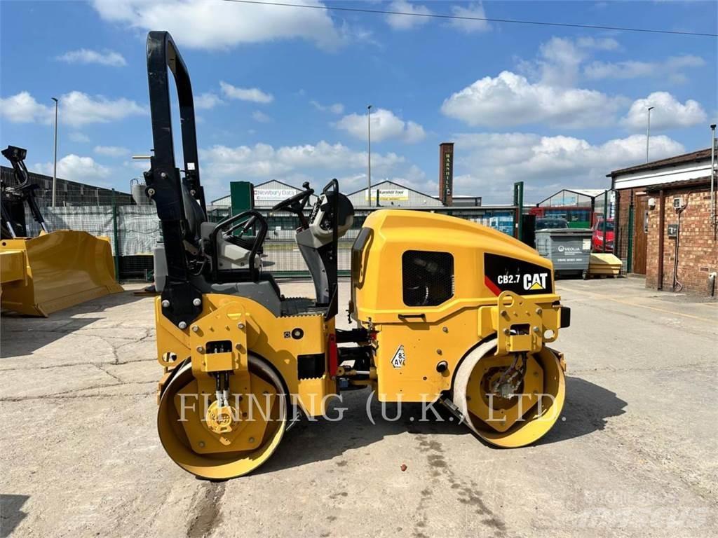 CAT CB2.7 Compactoare sol