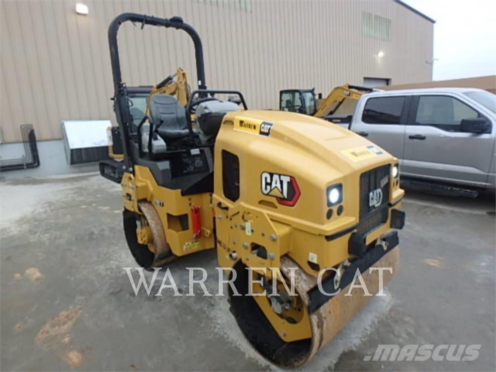 CAT CB2.7 Compactoare sol
