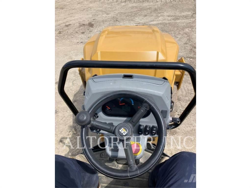 CAT CB2.7-03 Cilindri compactori dubli