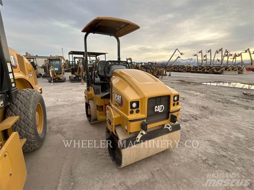 CAT CB2.7 GC Cilindri compactori dubli