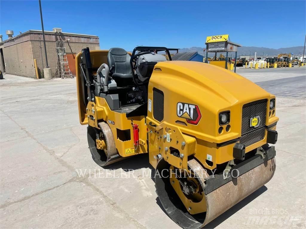 CAT CB2.7 GC Cilindri compactori dubli