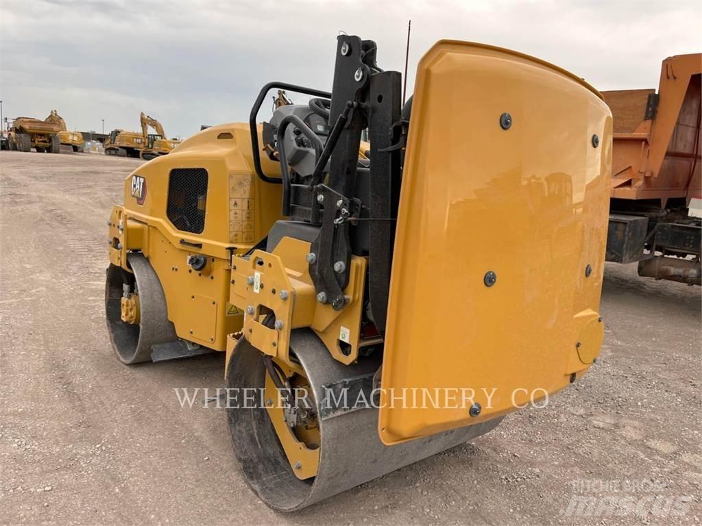 CAT CB2.7 GC Cilindri compactori dubli