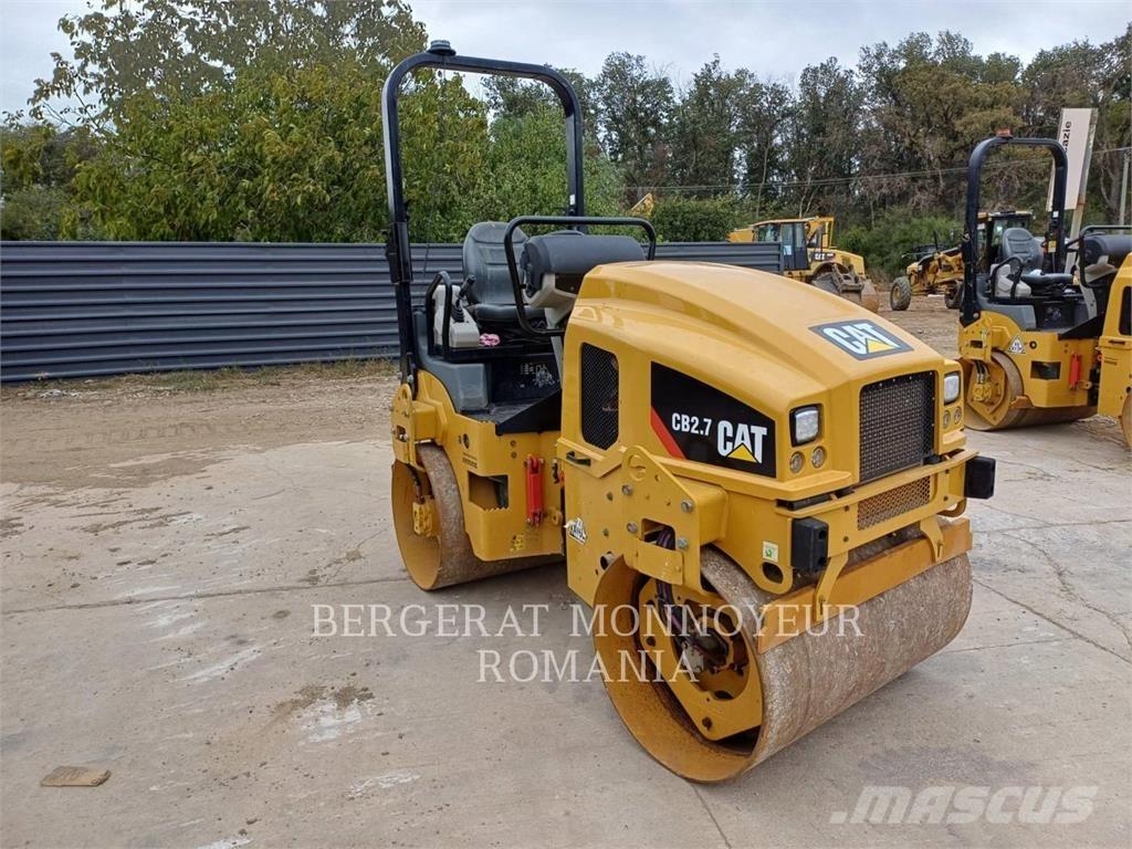 CAT CB2.7LRC Cilindri compactori dubli