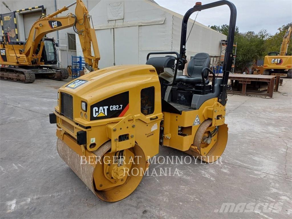 CAT CB2.7LRC Cilindri compactori dubli