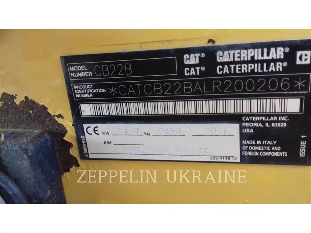 CAT CB22B Compactoare sol