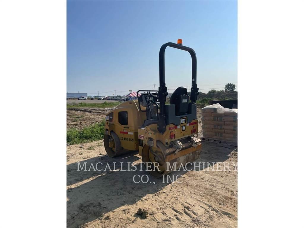CAT CB24B Cilindri compactori dubli