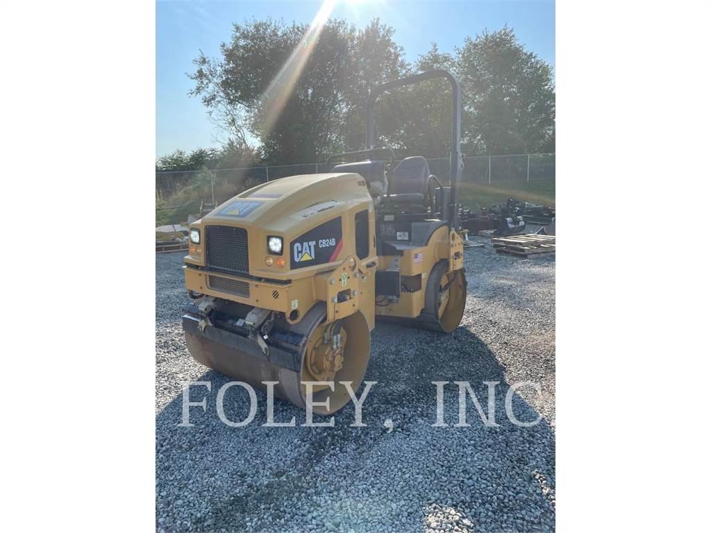 CAT CB24B Cilindri compactori dubli