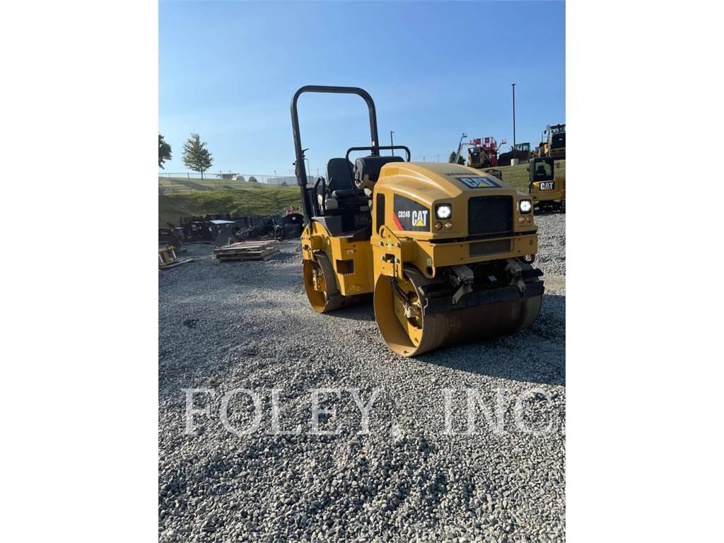 CAT CB24B Cilindri compactori dubli