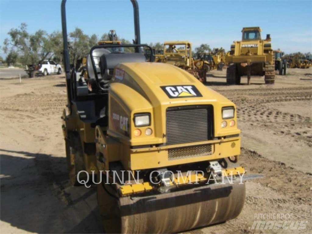 CAT CB24B Cilindri compactori dubli