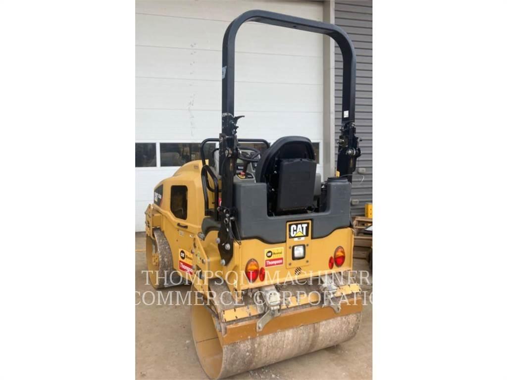 CAT CB24B Compactoare sol