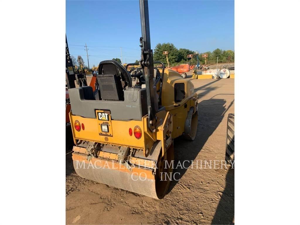 CAT CB34B Cilindri compactori dubli