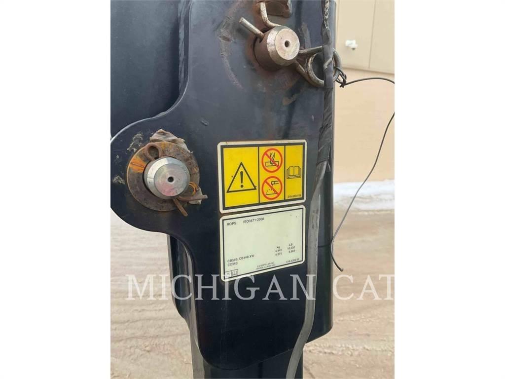 CAT CB34B Compactoare monocilindrice