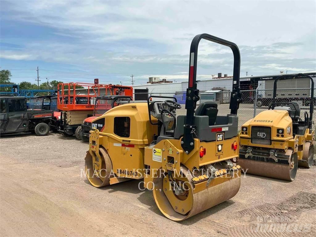 CAT CB34B Cilindri compactori dubli