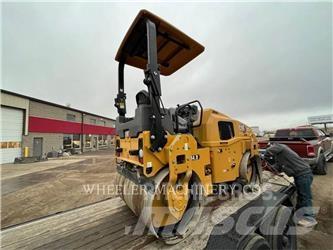 CAT CB4.0 Cilindri compactori dubli