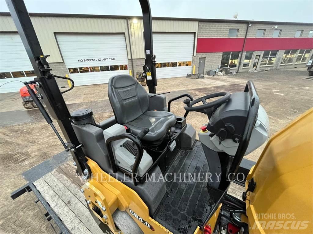 CAT CB4.0 Cilindri compactori dubli