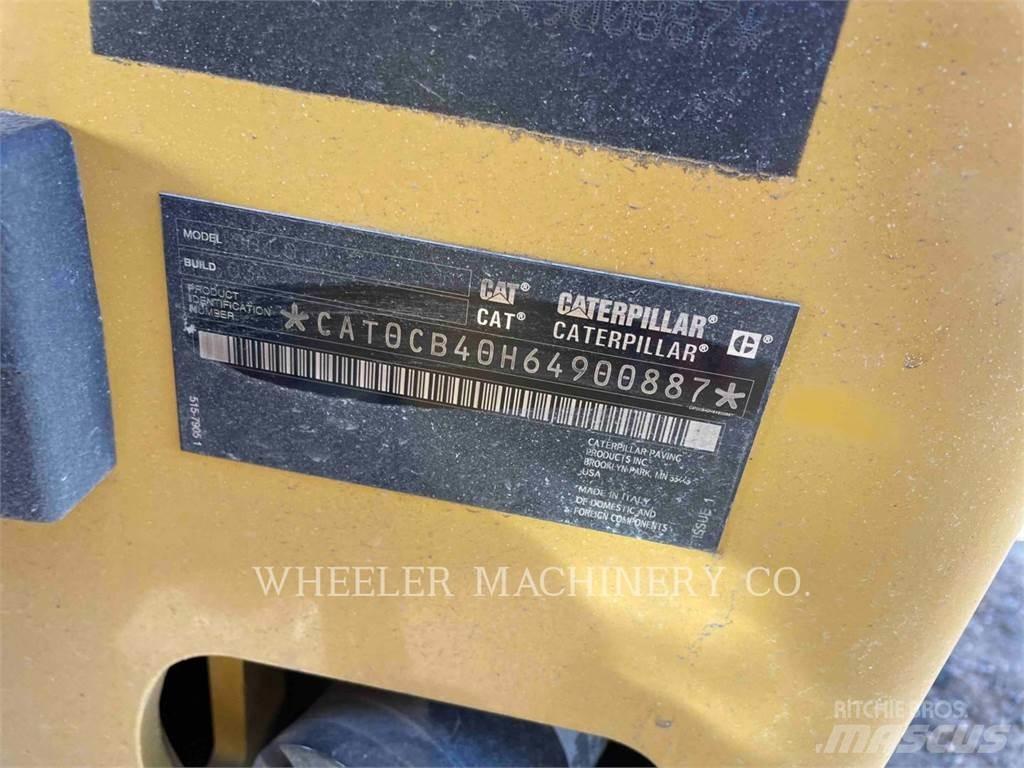 CAT CB4.0 Cilindri compactori dubli