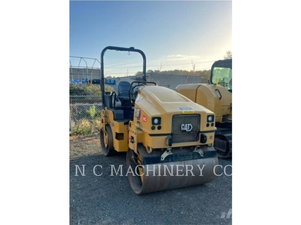 CAT CB4.0 Pavatoare asfalt