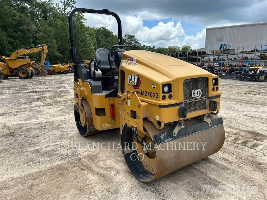 CAT CB4.0 Cilindri compactori dubli
