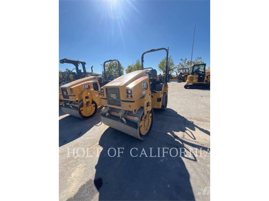 CAT CB4.0 Compactoare sol