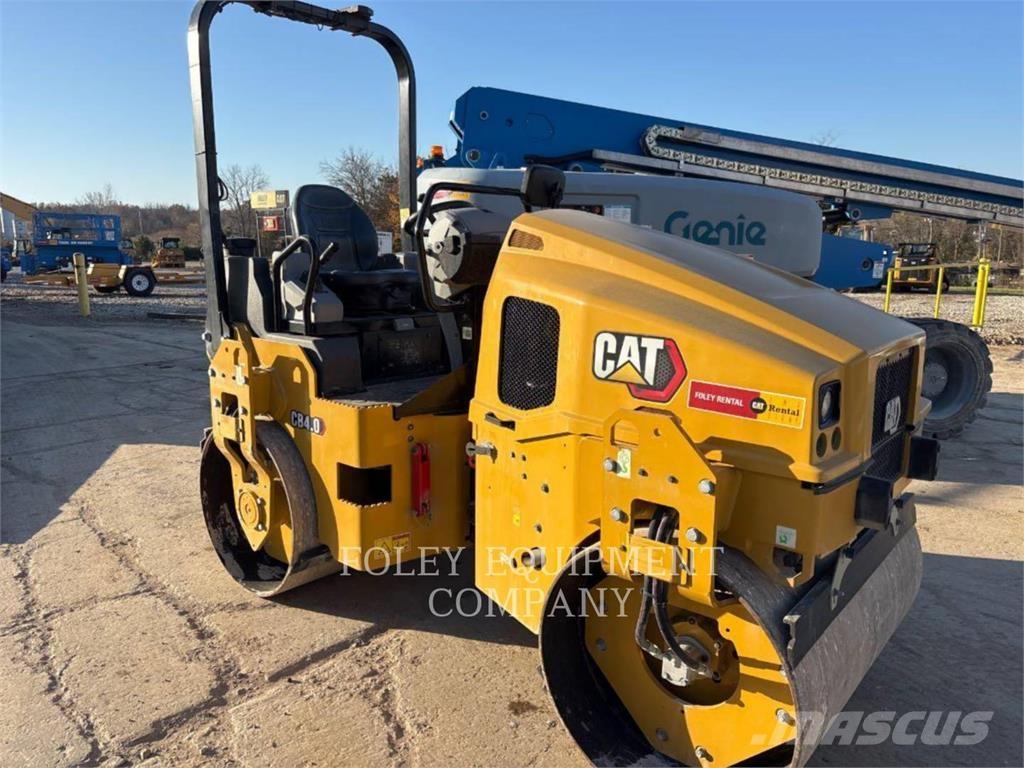 CAT CB4.0-03 Compactoare sol