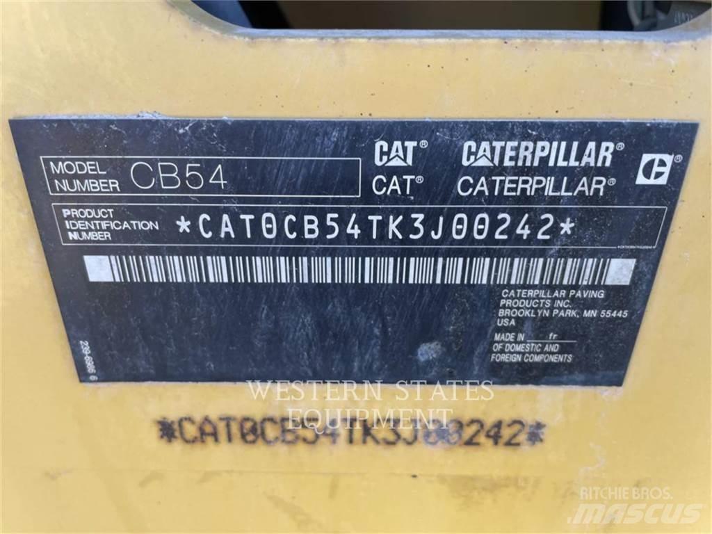 CAT CB54 Cilindri compactori dubli