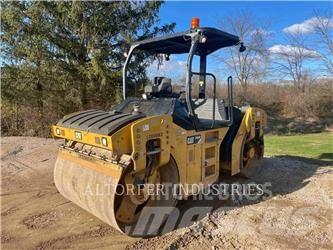 CAT CB54B Cilindri compactori dubli