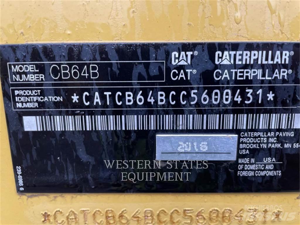 CAT CB64 Cilindri compactori dubli