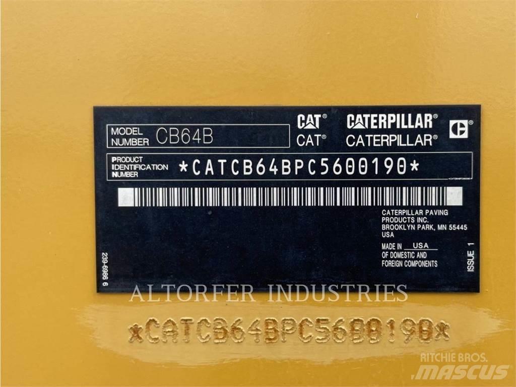 CAT CB64B Cilindri compactori dubli