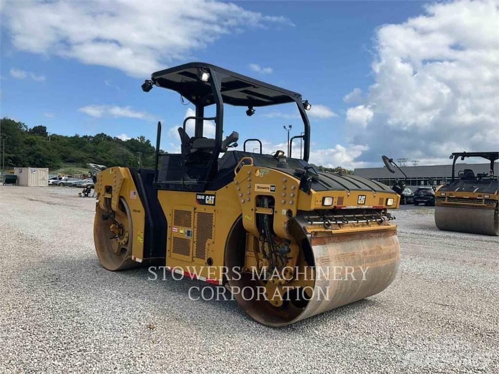 CAT CB64B Compactoare sol