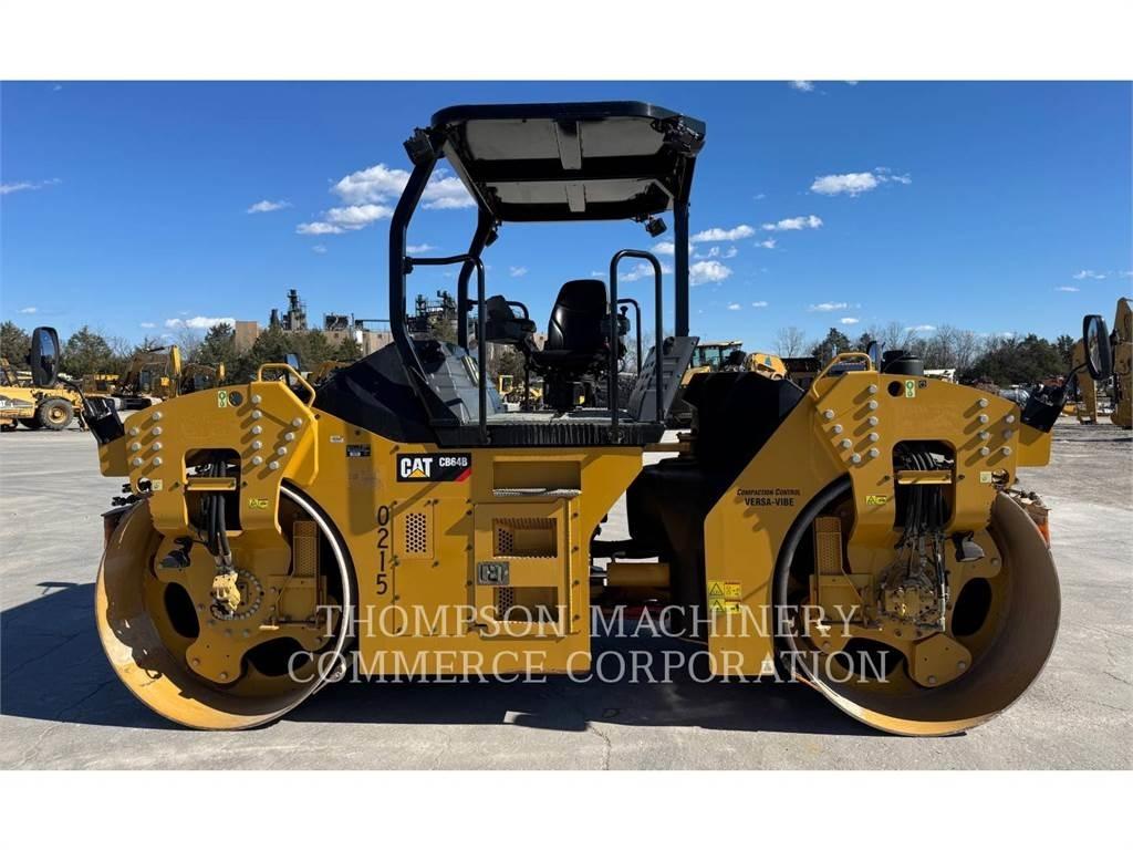CAT CB64B Cilindri compactori dubli