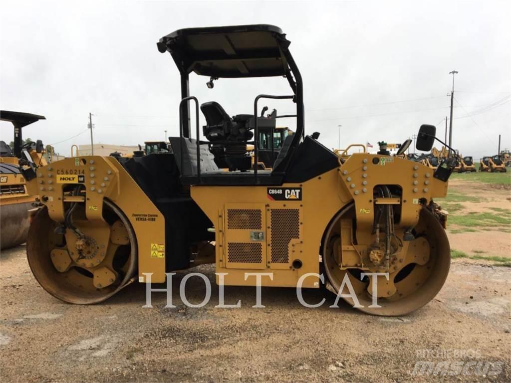 CAT CB64B Compactoare monocilindrice