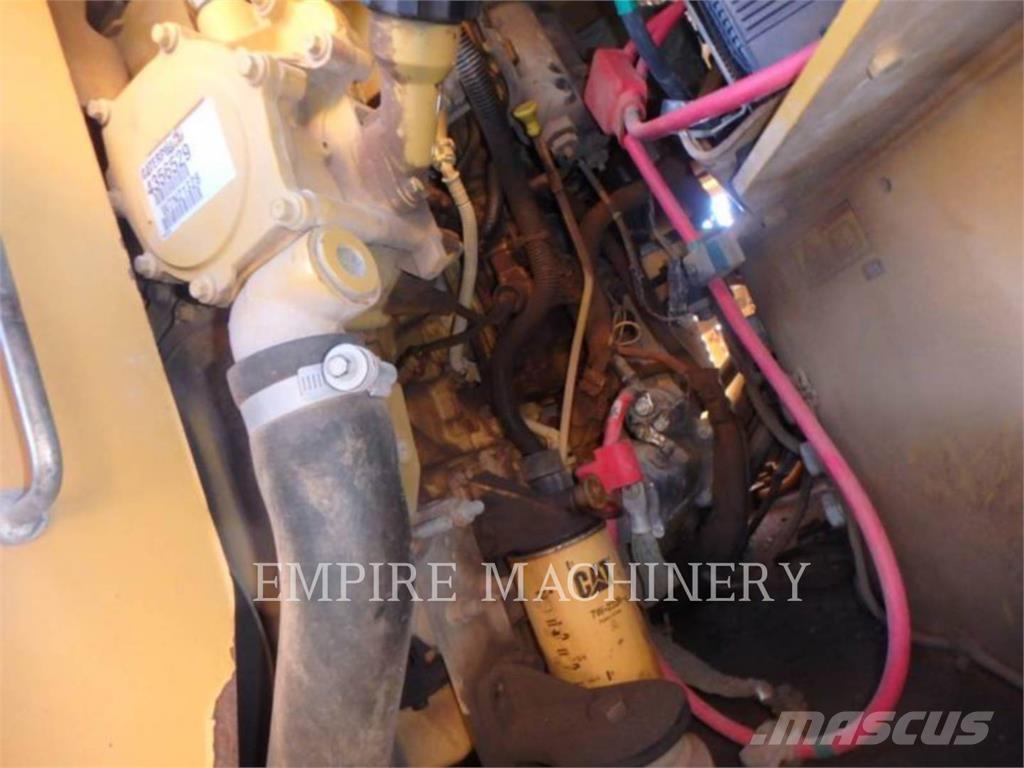 CAT CB66B Cilindri compactori dubli