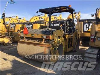 CAT CB68B Compactoare sol