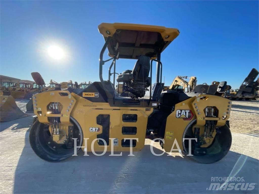 CAT CB7 Compactoare monocilindrice